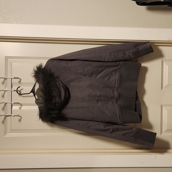 Fox Winter Jacket - Picture 2 of 3